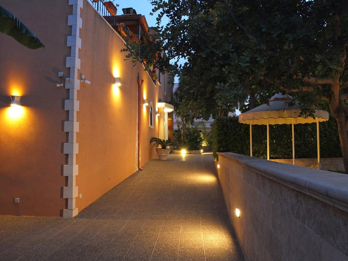 Villa Musica Sannicola Exterior foto