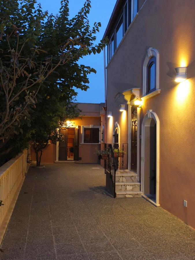 Villa Musica Sannicola Exterior foto